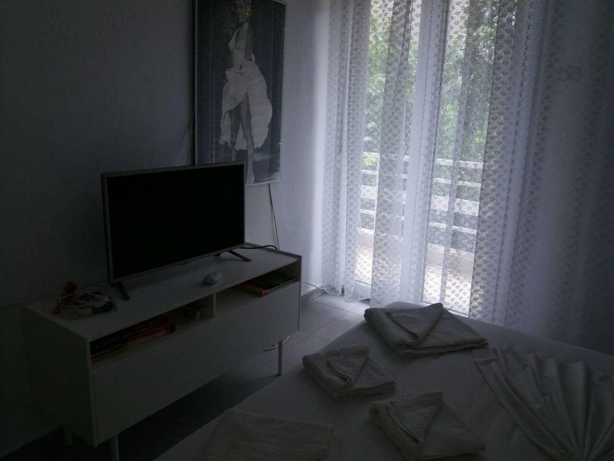 Mario'S Apartment Neos Marmaras Eksteriør billede